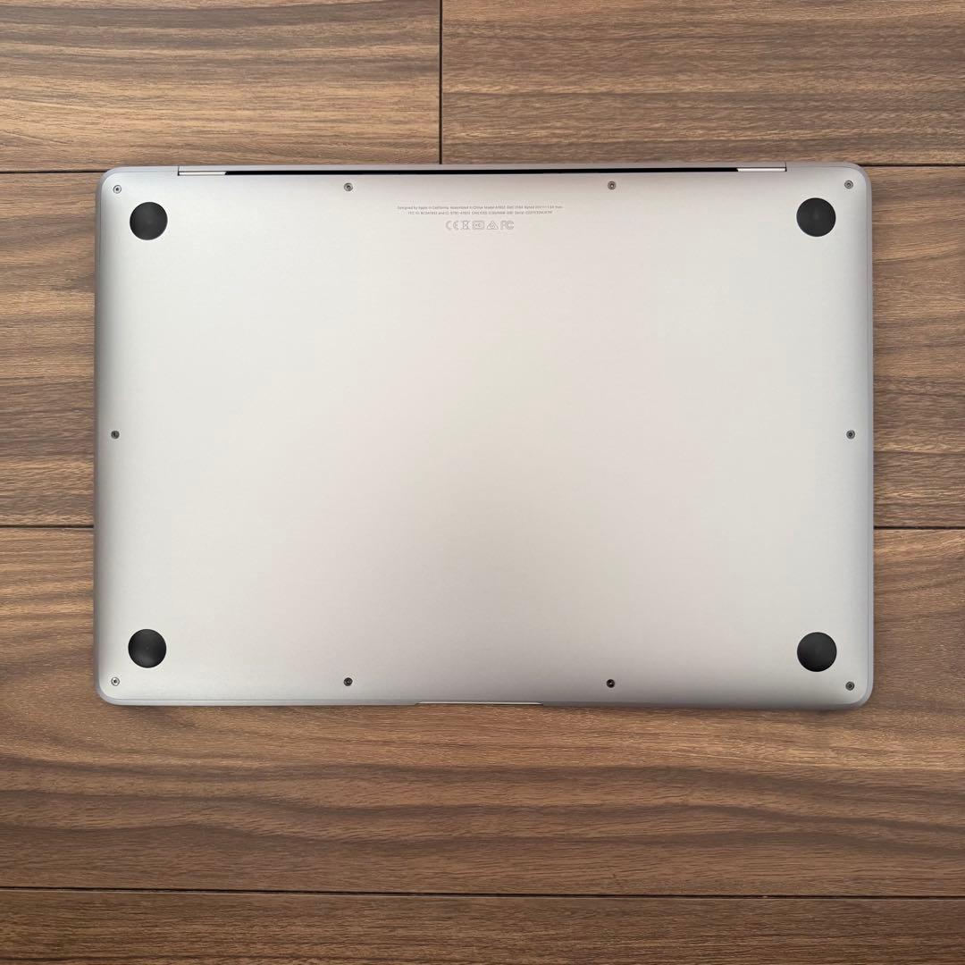 【超美品】MacBook Air 2018 13インチ