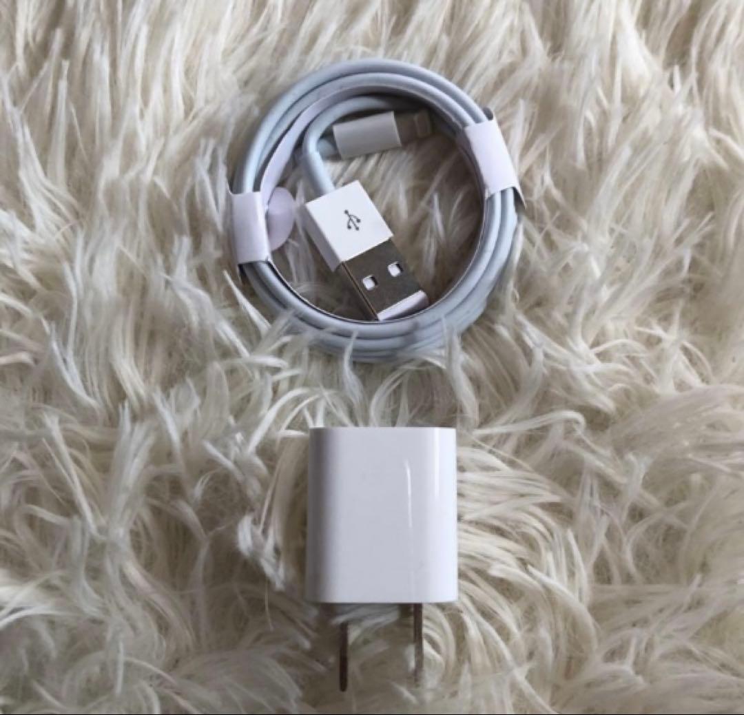 【完動品】iPad 第8世代 128GB SIMフリー 【すぐ発送】【付属品】