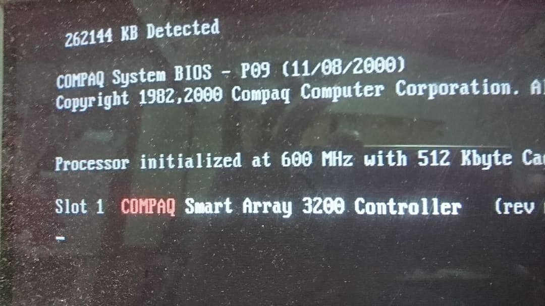 サーバー Compaq ProLiant 3000 server