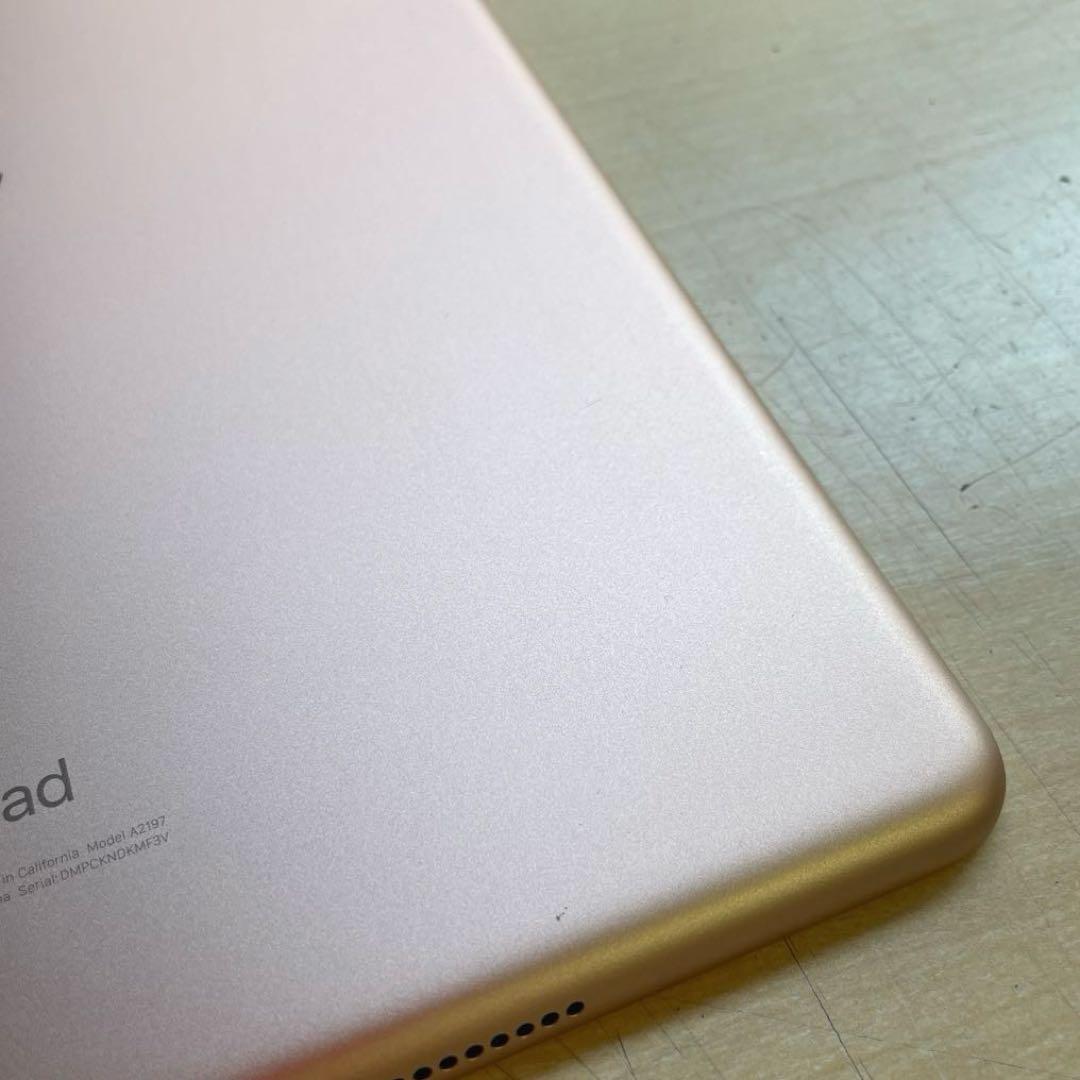 iPad 第7世代　A2197 Wi-Fiモデル　ゴールド　128GB 美品#4