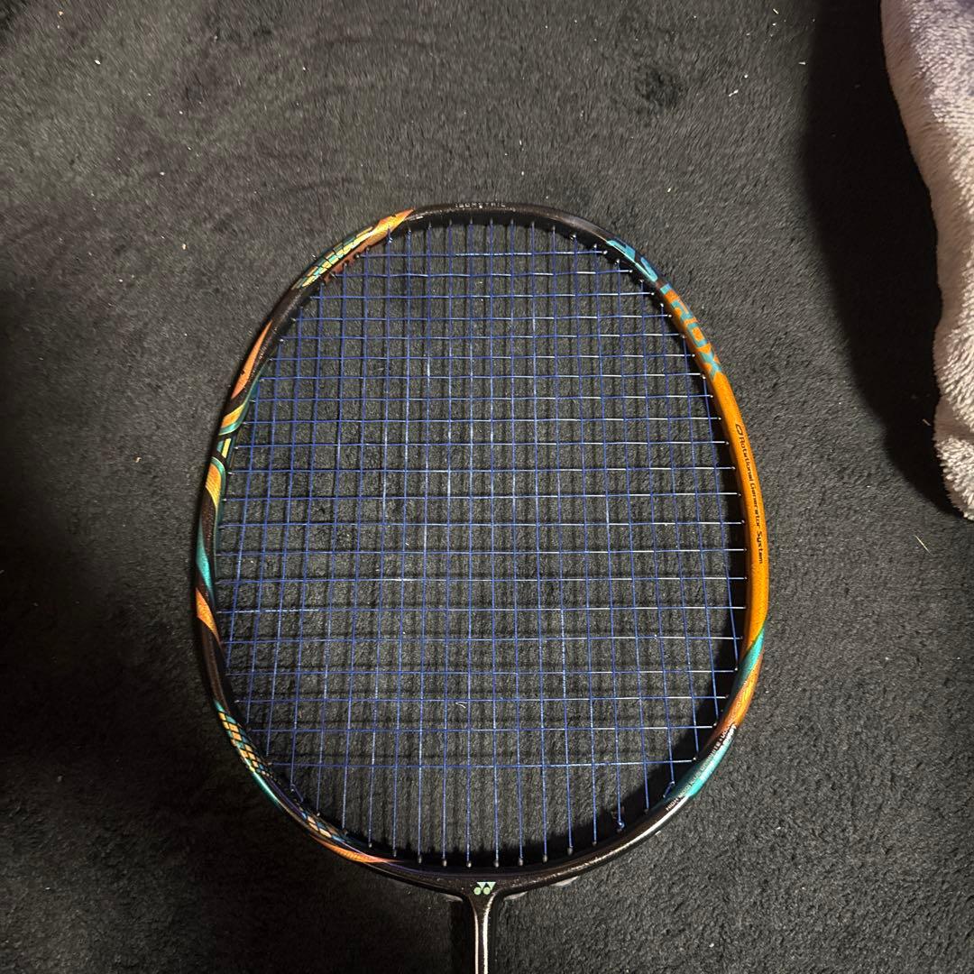 バドミントンラケット アストロックス88dプロ