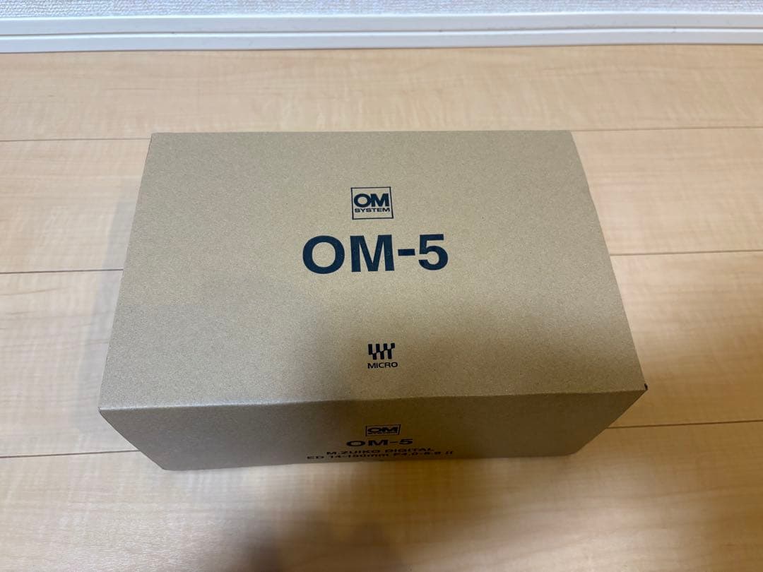 OLYMPUS OM-5 14-150ズームレンズキット