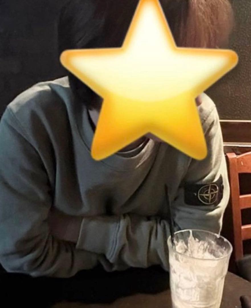 STONE ストーンアイランド　スウェット　カーキー　トレーナー