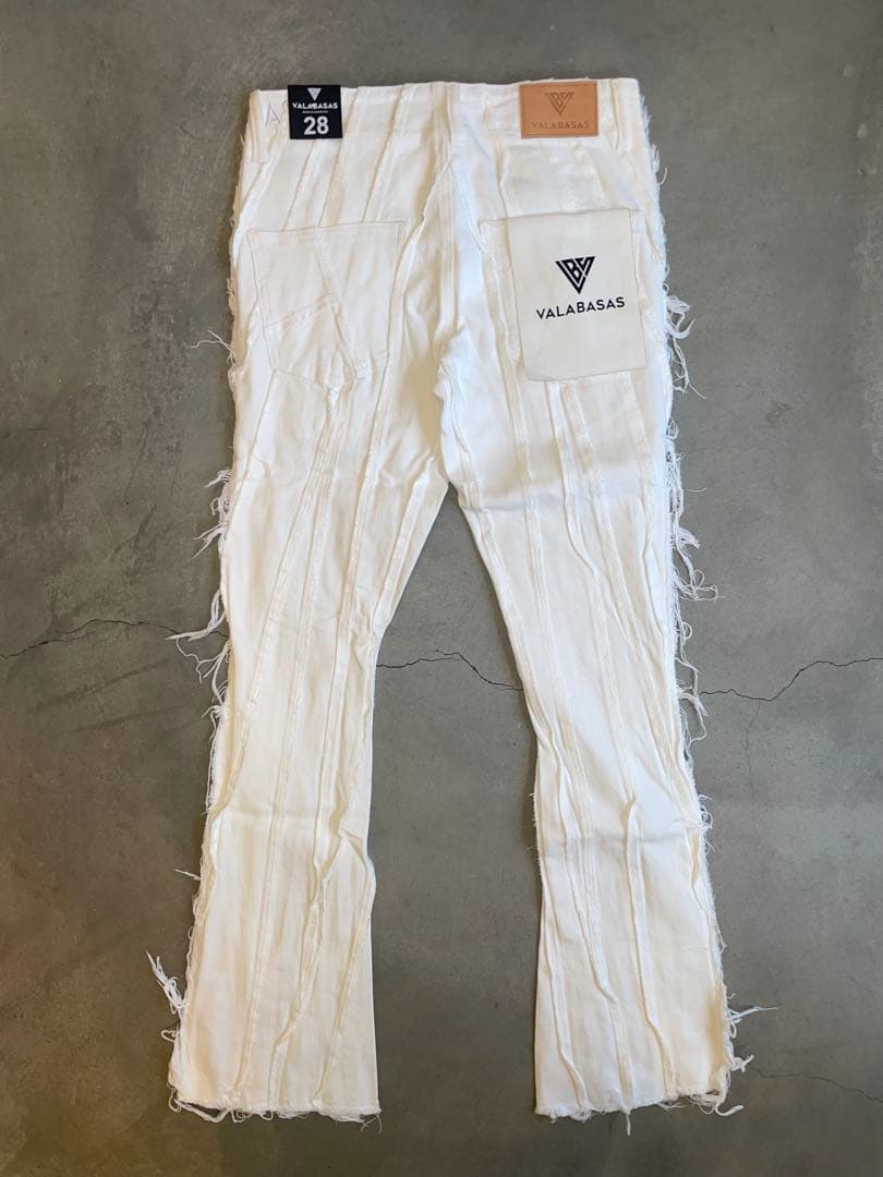 ‼️新作‼️VALABASAS バラバサス ホワイト フレアデニム 28 新品未使用