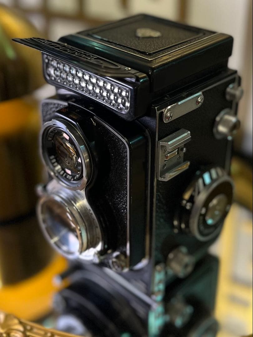 【世界に誇る国産二眼レフの名機】Minolta AUTOCORD