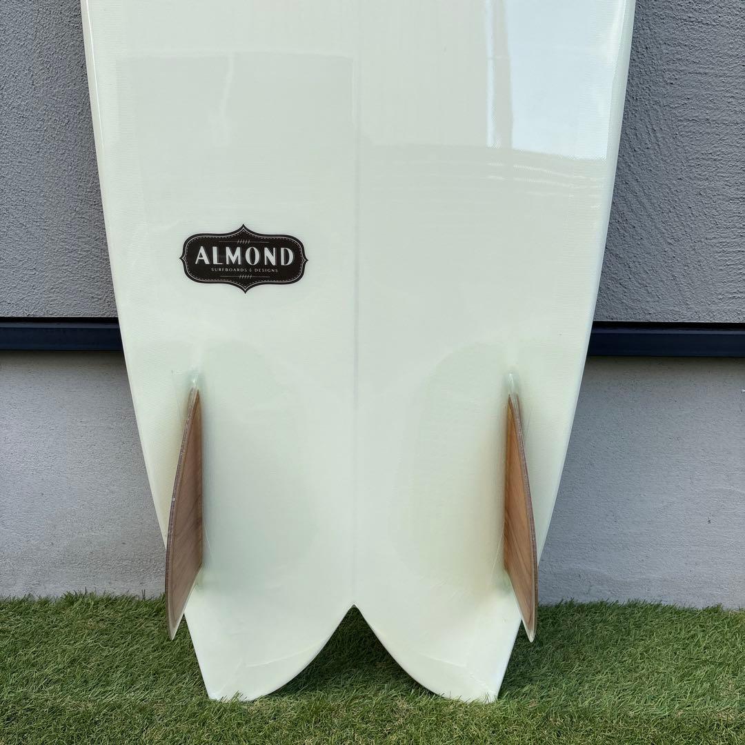 ALMOND アーモンドサーフボード ツイン【発送の場合別途送料掛かります】