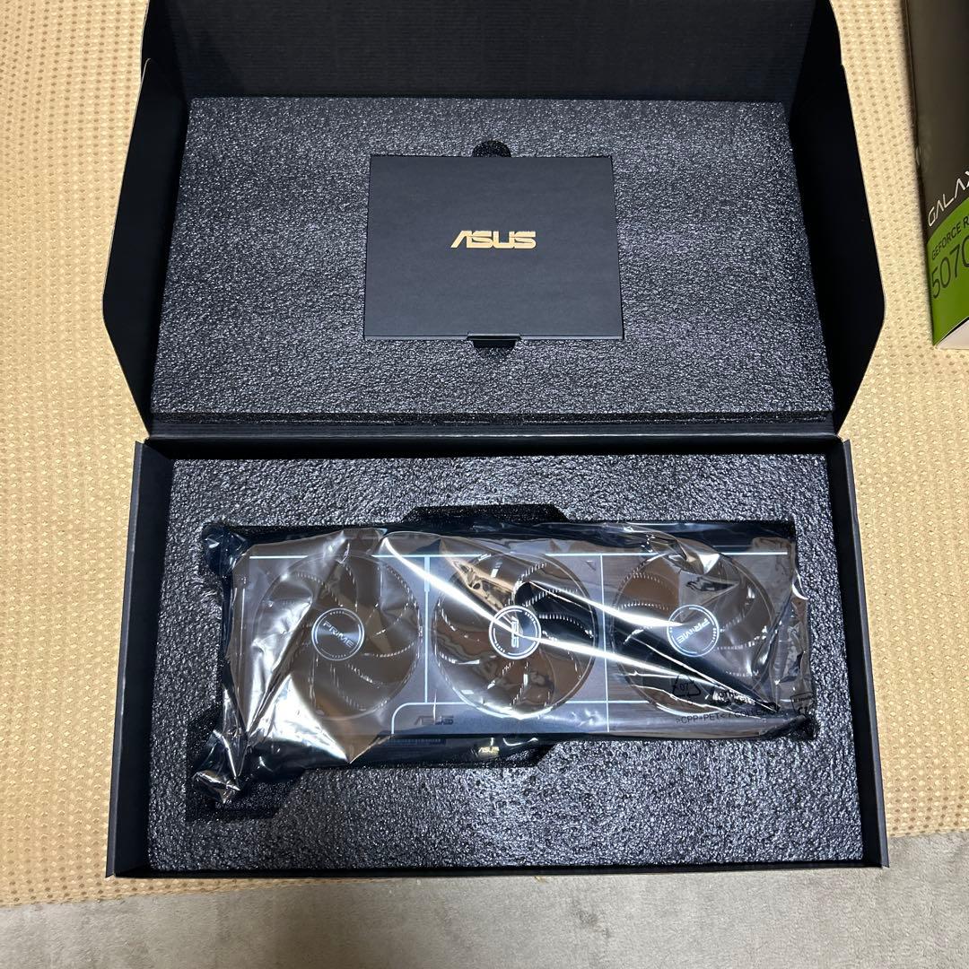 グラフィックボード・グラボ・ビデオカード ASUS AMD Radeon RX9070XT