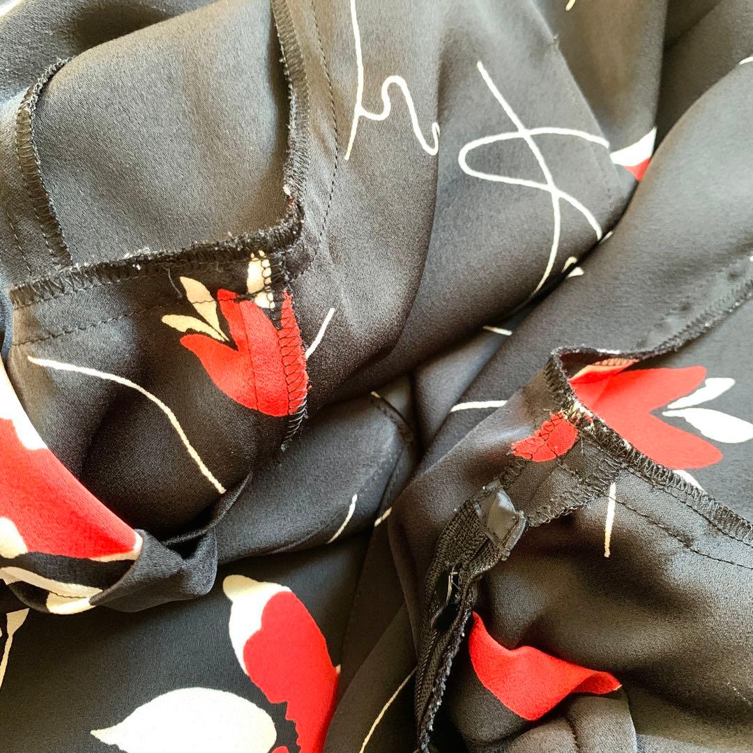 美品✨矢田亜希子さん着用 ダイアグラム ボックスタックプリントワンピース