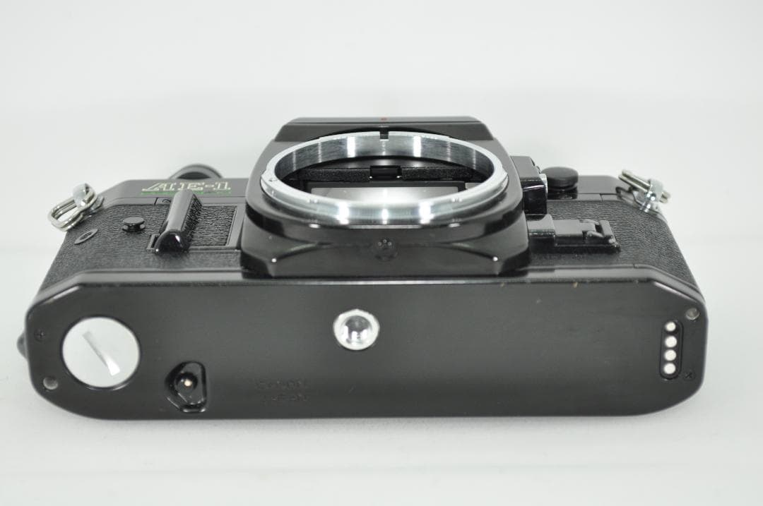美品 Canon AE-1 PROGRAMモルト交換 簡易整備済 露出計動作OK