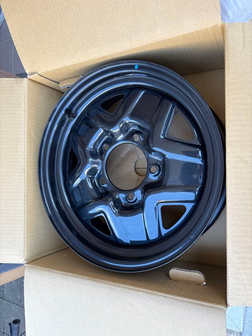 極低走行ジムニー JB64 純正鉄ホイール 4本セット スタッドレスタイヤ用に