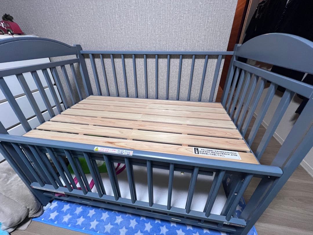 日本製 ベビーベッド グレー 使用期間 1年半 傷汚れなし