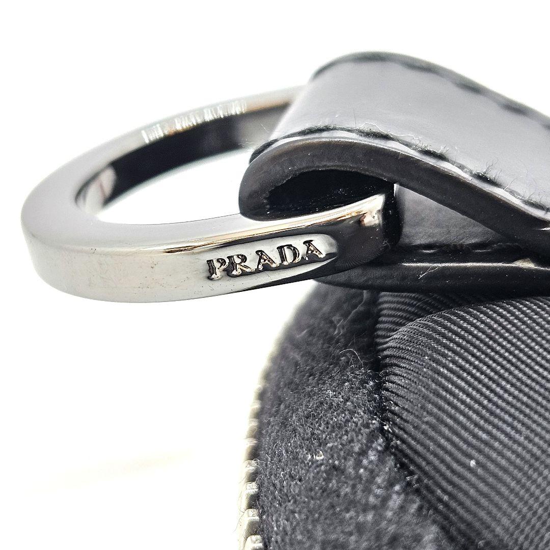PRADA プラダ ミニポーチ リナイロン 三角ロゴ ブラック ケース