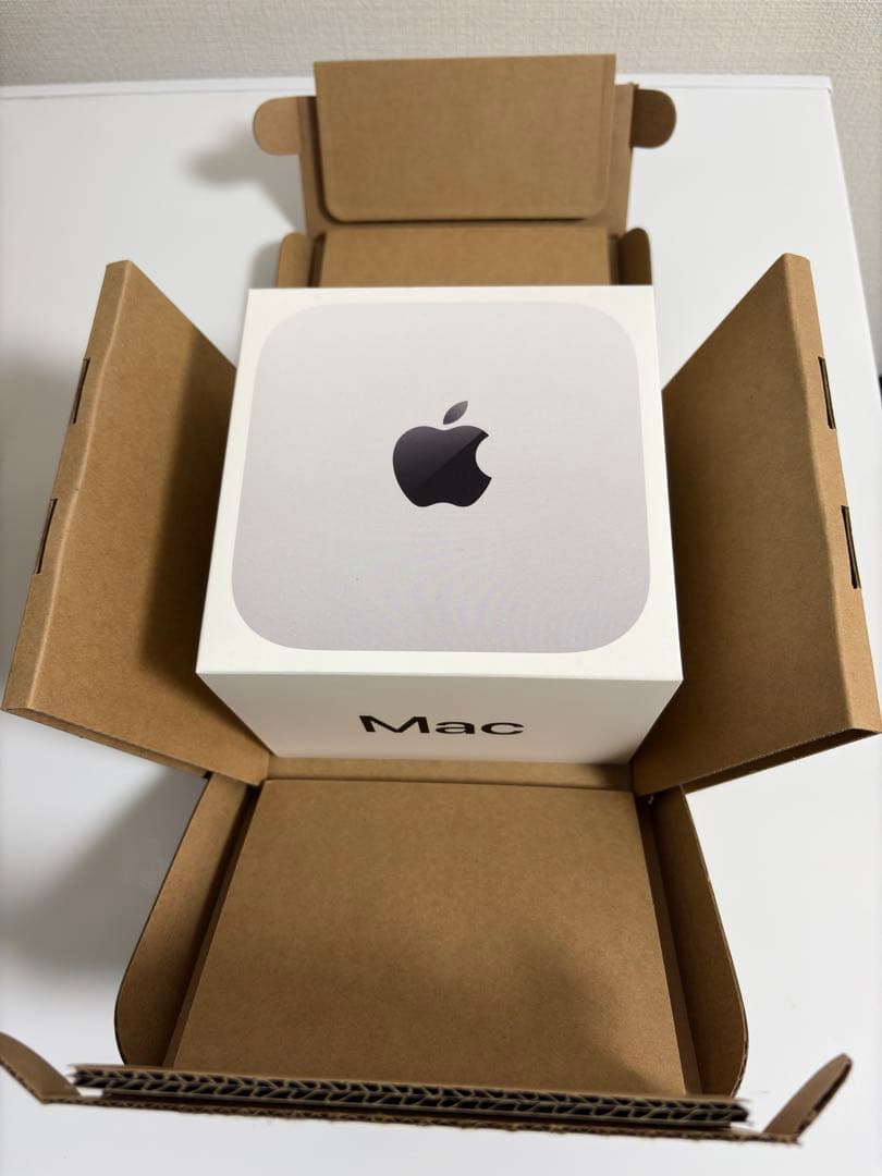 ほぼ未使用 美品！Apple Mac mini 2024 M4