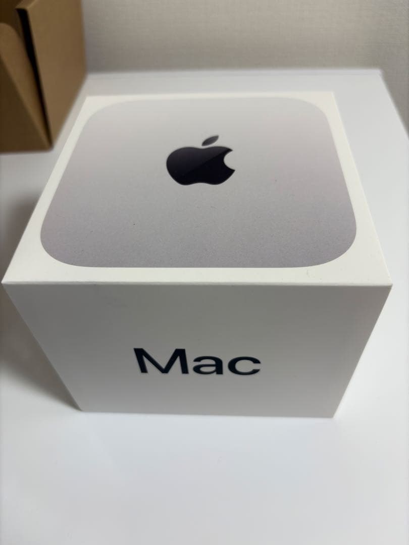 ほぼ未使用 美品！Apple Mac mini 2024 M4