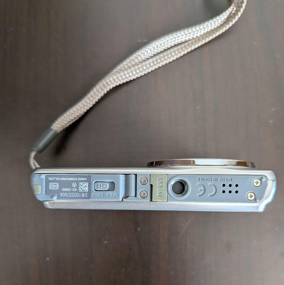 CASIO EXILIM EX-Z690 コンパクト デジタルカメラ デジカメ