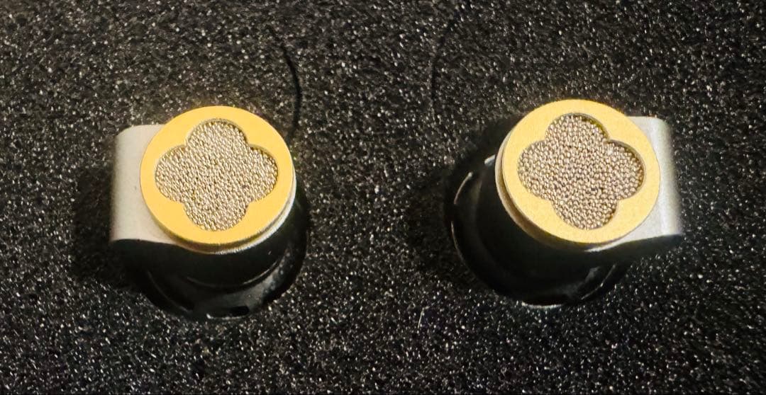 イヤホン Astrotec Lyra Clover