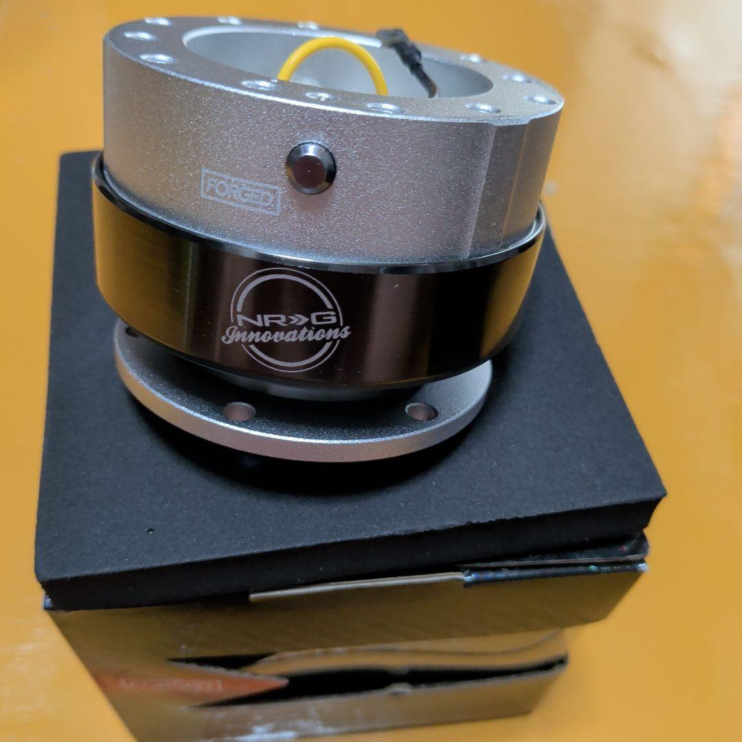 NRG SRK-200SL クイックリリースキット チン音