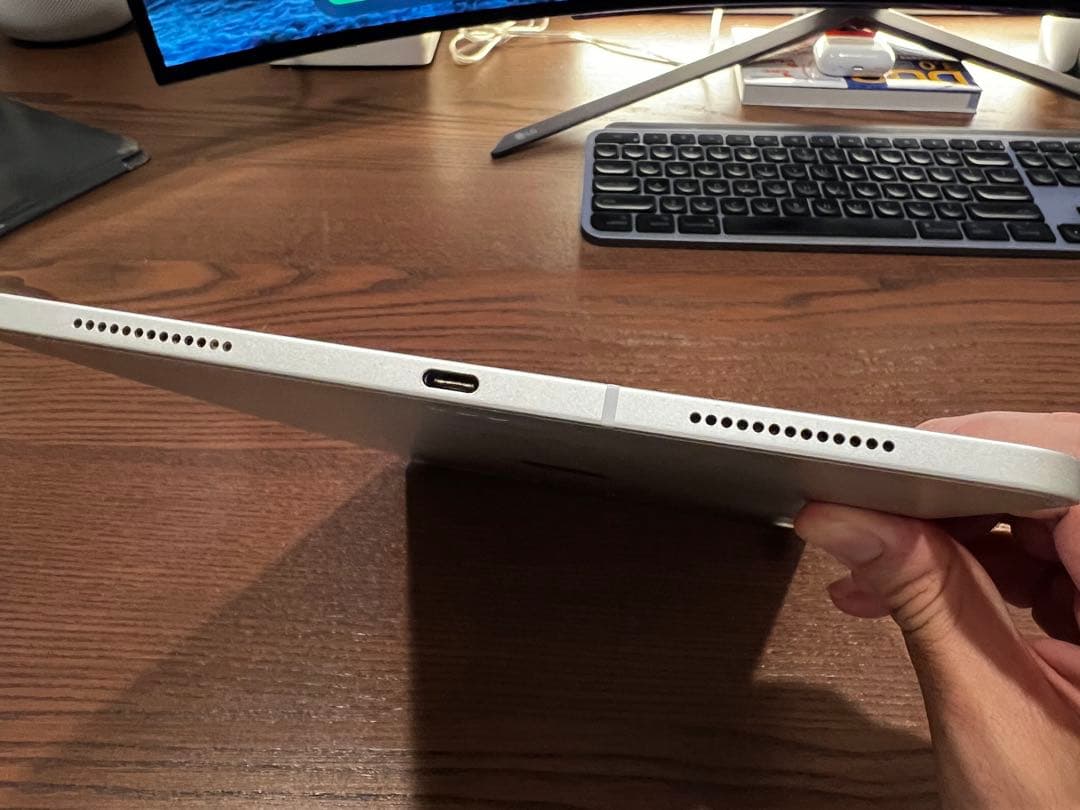 iPad Pro 11インチ　2018年Wi-Fi+Cellular・256GB