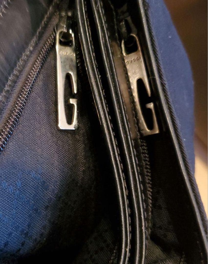 グッチ　ナイロン レザー ショルダーバッグ　GUCCI