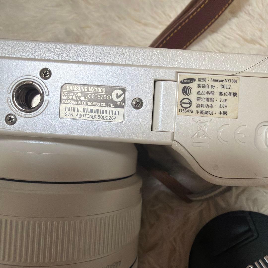 Samsung NX1000 カメラ本体, レンズ & フラッシュ　　ジャンク品