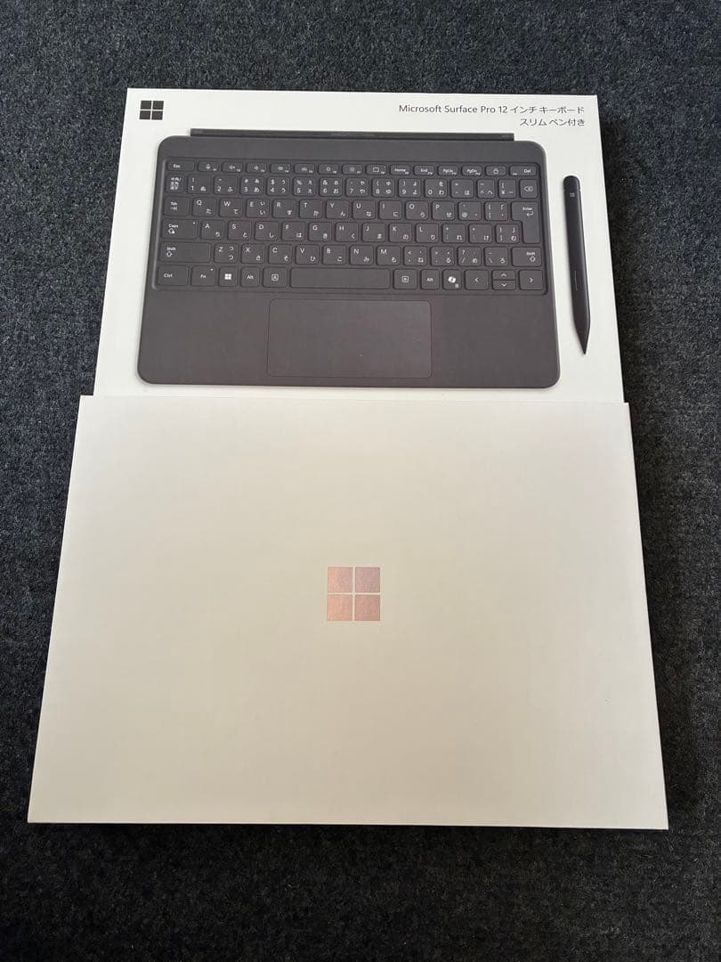 Microsoft Surface Pro 12 本体 キーボード・ペン付き