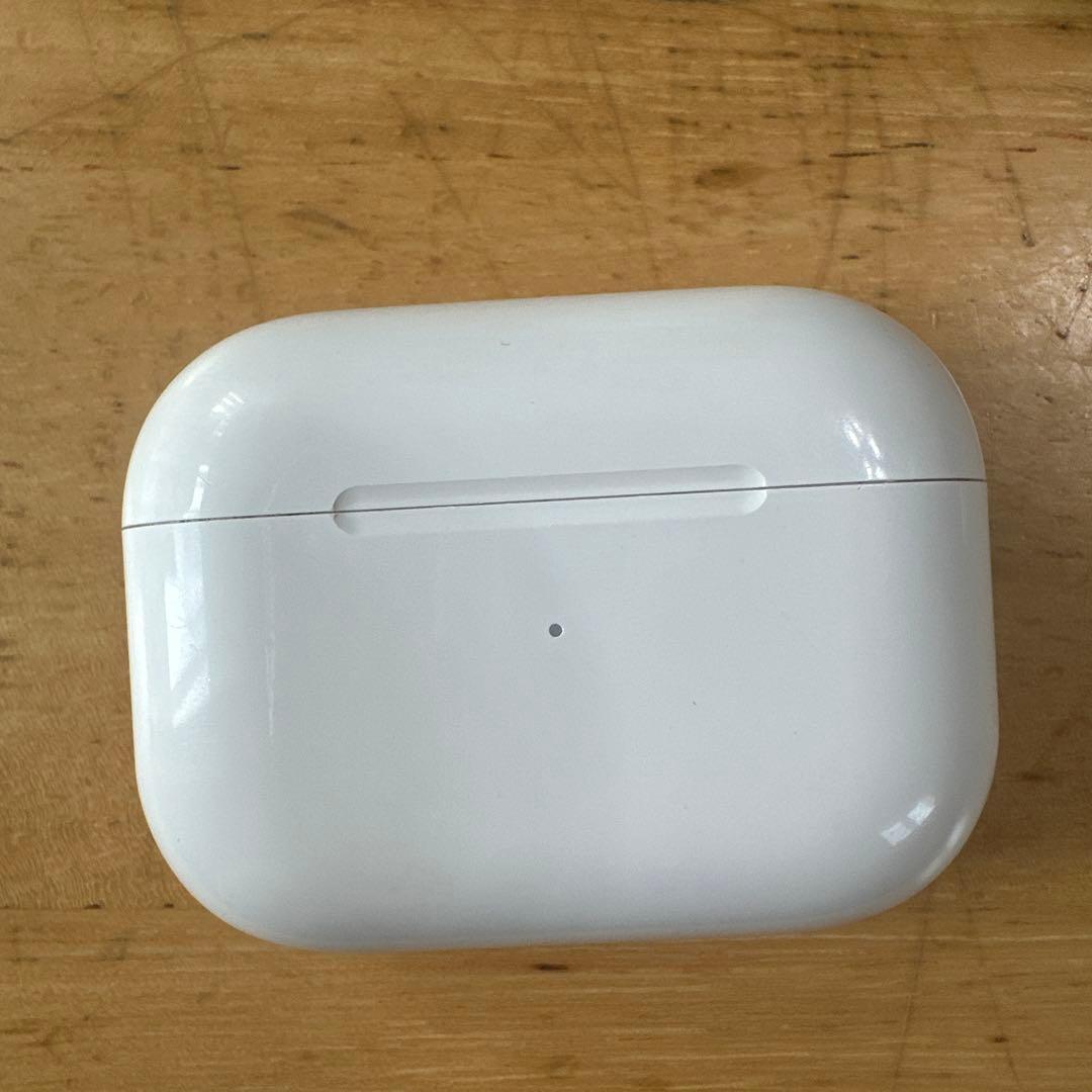 AirPods本体 ホワイト