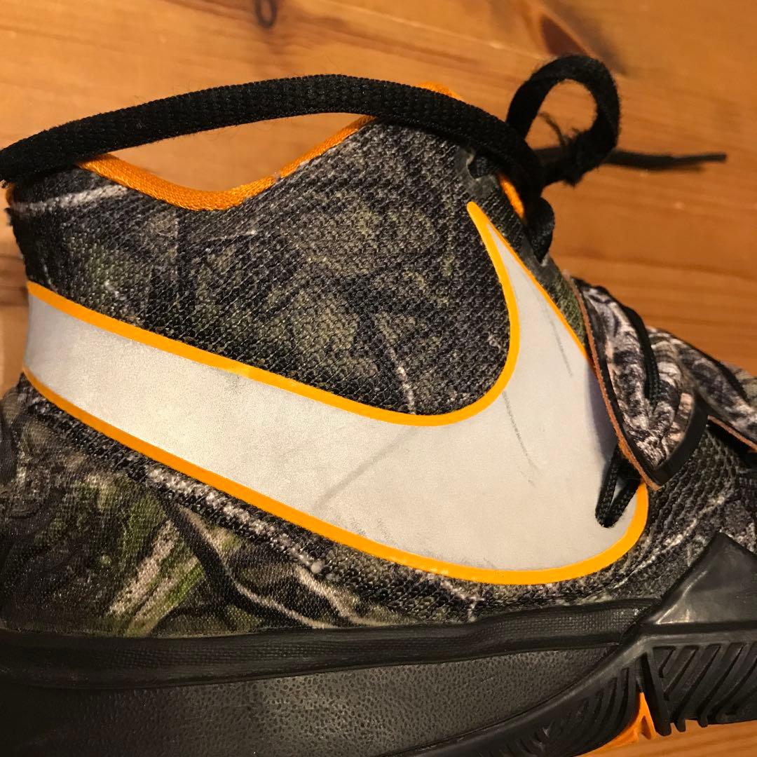 【レア】NIKE カイリー5 タコＰＥキッズ　22.5センチ　ナイキ　バッシュ