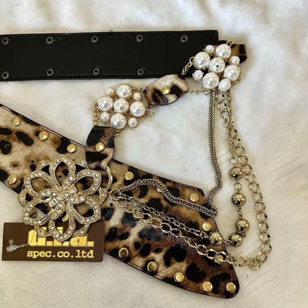 【もち】d.i.a.サイドヒョウ柄ベルトショーパン　ヒョウ柄パールベルト