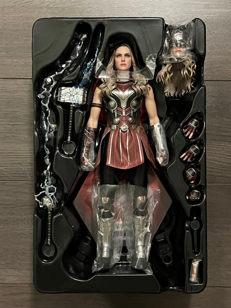 ホットトイズ　マイティソー　ソー ラブ&サンダー