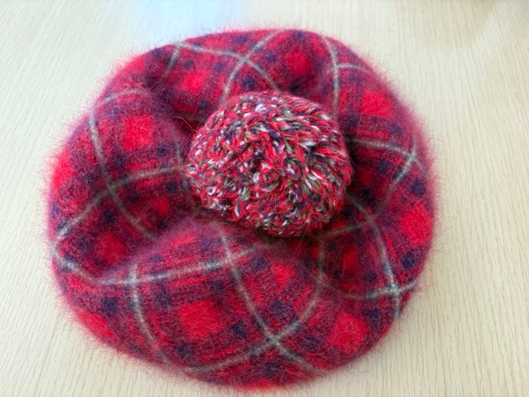 Vivienne Westwood チェック柄　ボンボン　ベレー帽