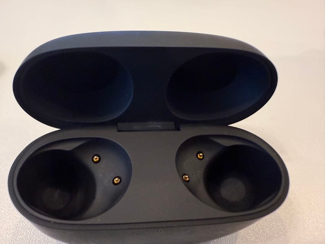 SONY ワイヤレスイヤホン ブラック 充電ケース付き