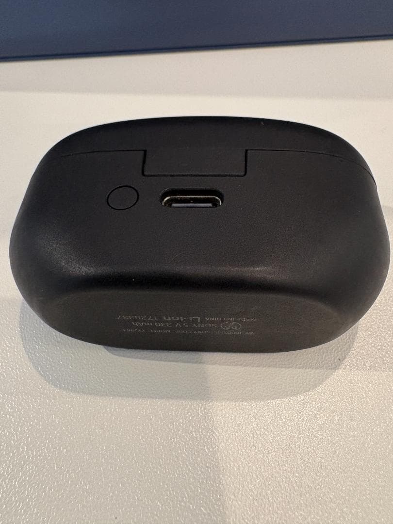 SONY ワイヤレスイヤホン ブラック 充電ケース付き