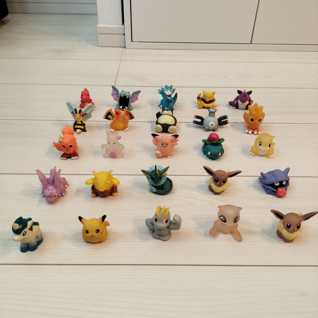 ポケモン　ゆび人形　モンコレ　　240個セット＋おまけ66個　まとめ売り