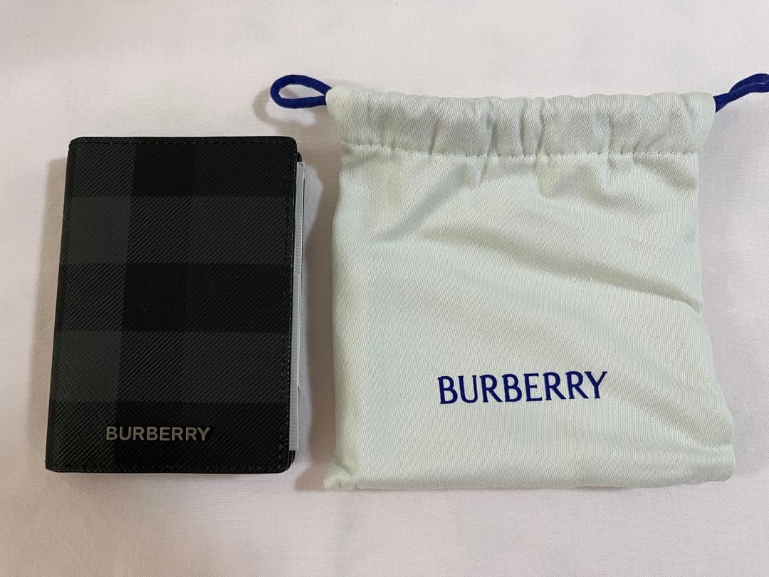 新品未使用✳︎ 付属品付✳︎ BURBERRY バーバリー 名刺入れ カードケース
