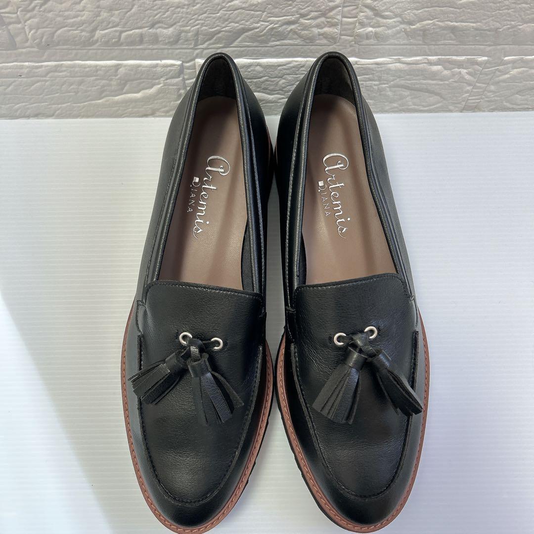 【未使用級✨】超軽量DIANA 黒タッセルローファー25㎝