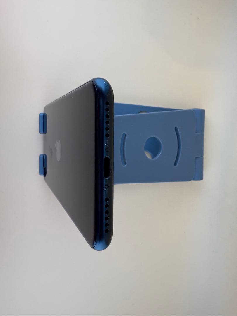 iphone SE 代3世代　64GB ミッドナイト　バッテリー87%