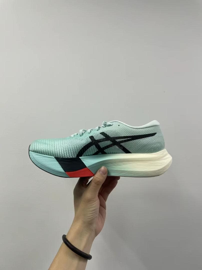 アシックス メタスピードエッジパリ 26.5cm