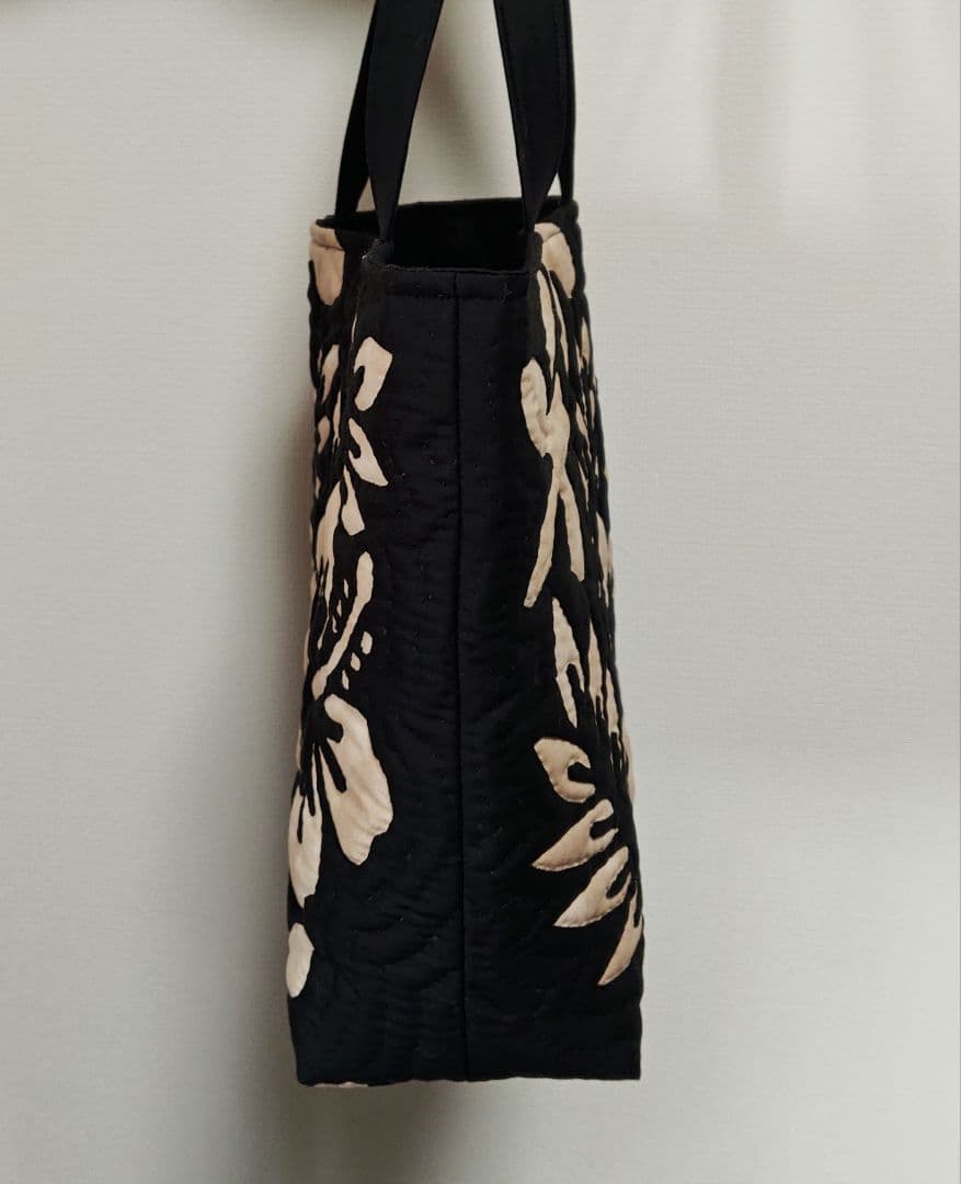 hinalin！ハンドメイド　ハワイアンキルトバッグ