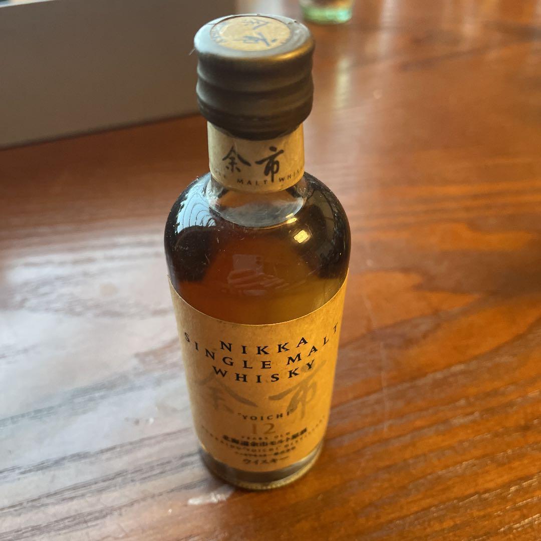 ウイスキーミニボトル　余市12年