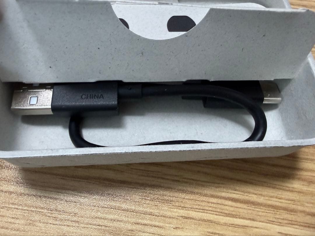 【美品】SONY WF-1000XM4 ワイヤレスイヤホン ブラック