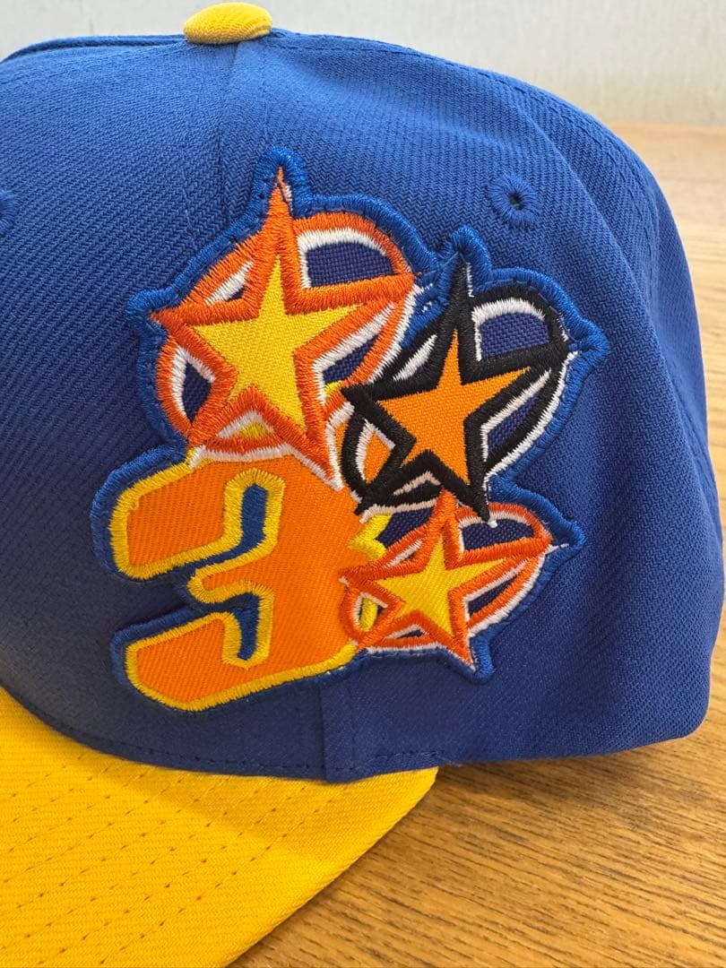 【完売品】ビリーアイリッシュ×ウォリアーズキャップMitchell & Ness