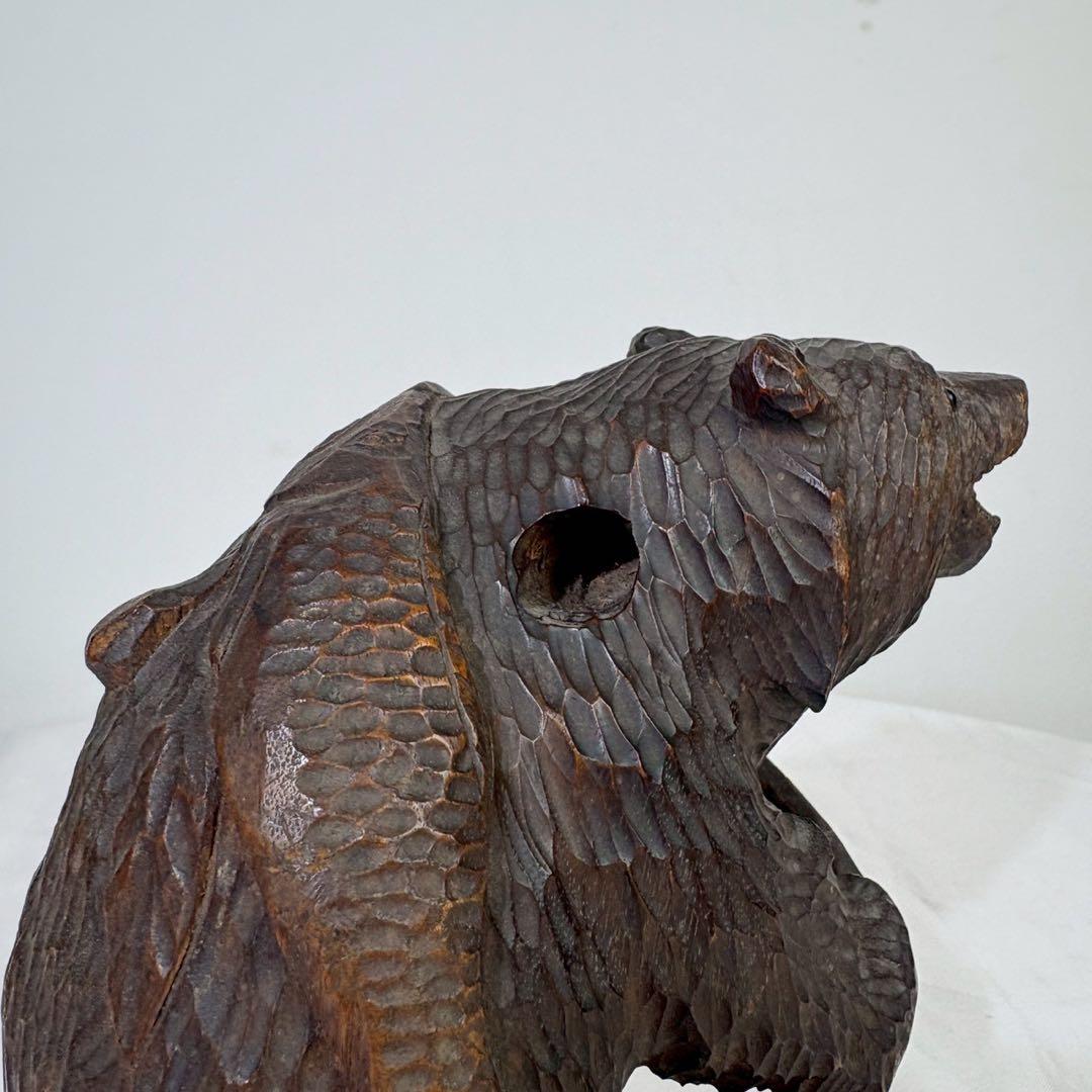 木彫り熊　背負い鮭　彫刻　北海道