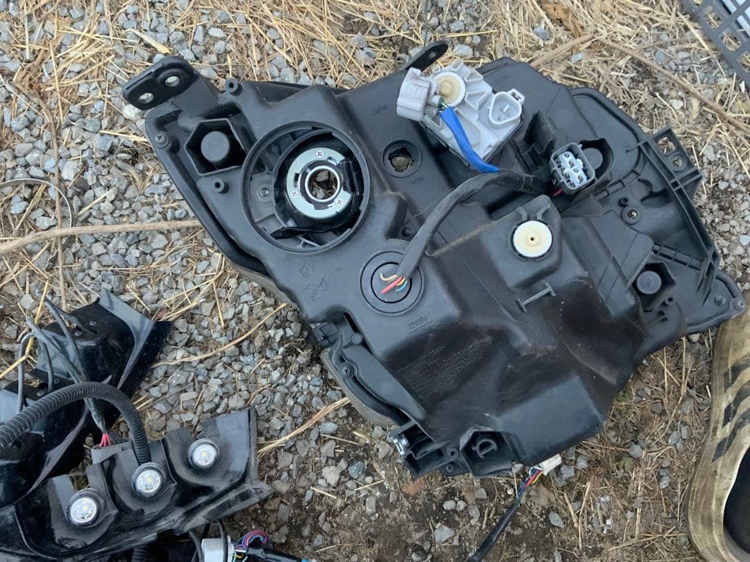 ほぼ無傷　ワゴンR WAGON R 左ヘッドライト　ヘッドランプ　L 左