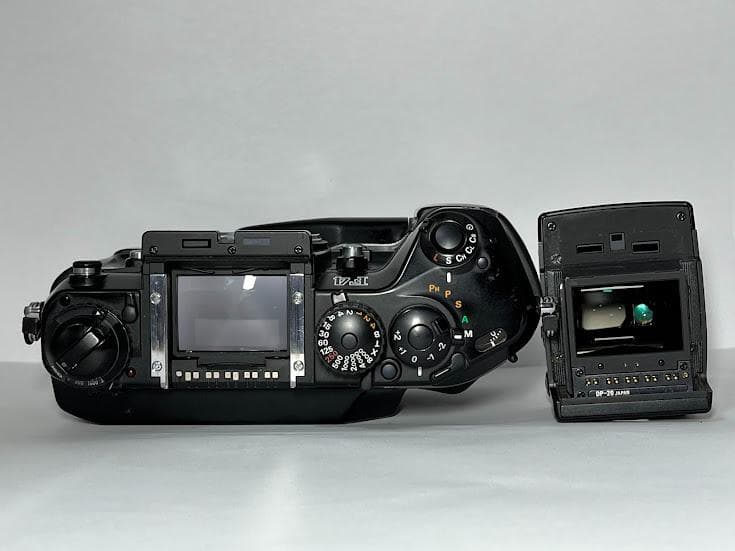 ★美品の訳アリ★ ニコンF4S / DP-20 / MB-21 / MF-23