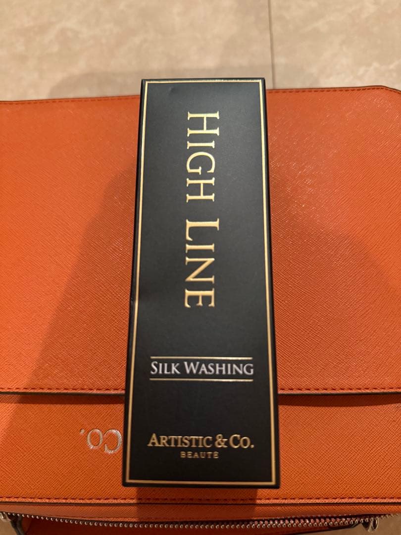 最終値下げ☆【高級美顔器】Artistic&Co.メデューサ本体＋ジェルセット