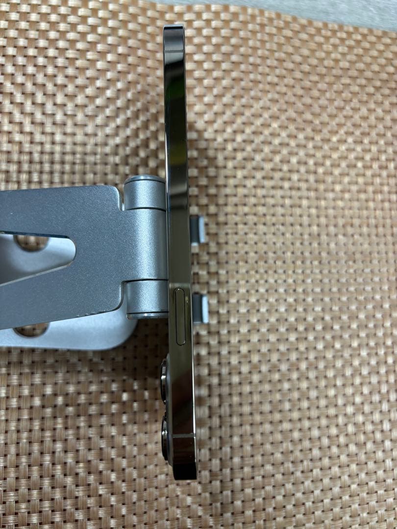 iPhone 13 Pro Max 256 GB ゴールドSIMフリー