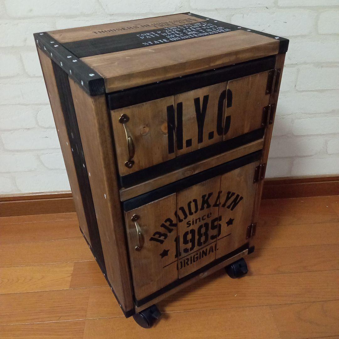 【ハンドメイド】男前キャスター付キャビネット サイドテーブル　収納棚