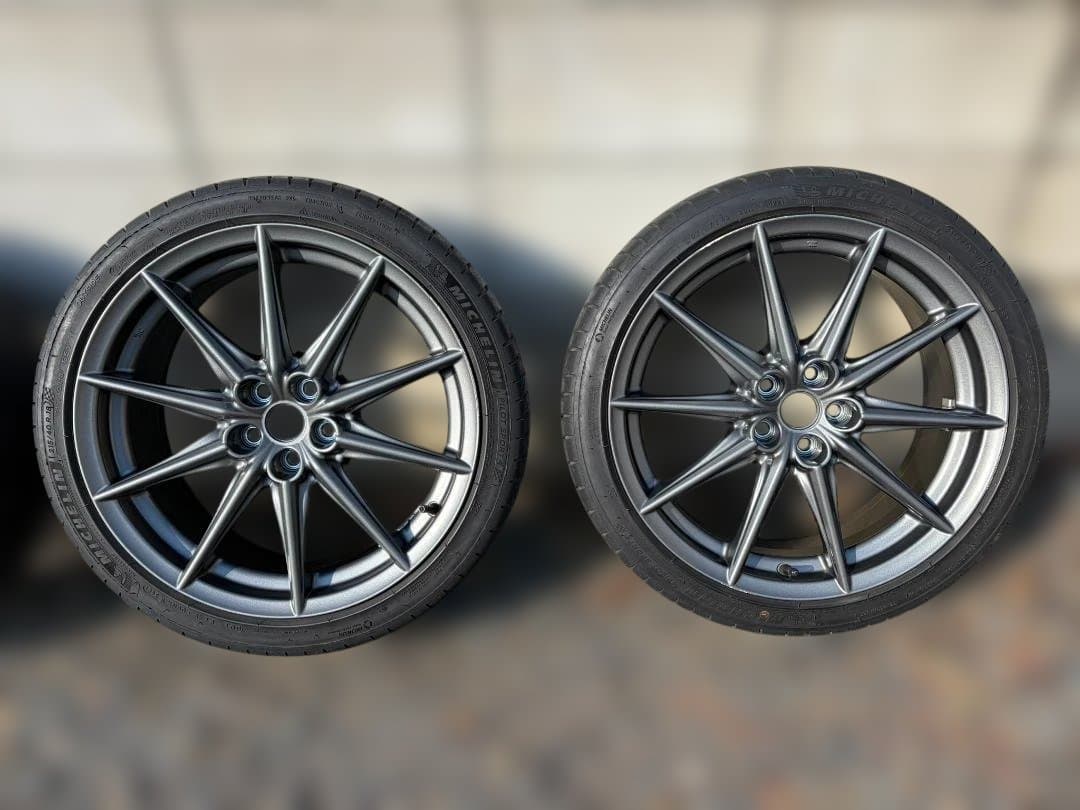 ZD8 純正 18インチx7.5J ホイール&タイヤ（215/40R18）