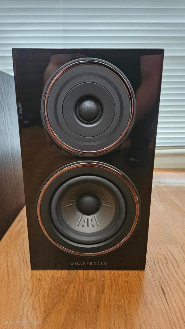Wharfedale スピーカー 2ウェイ ブラック