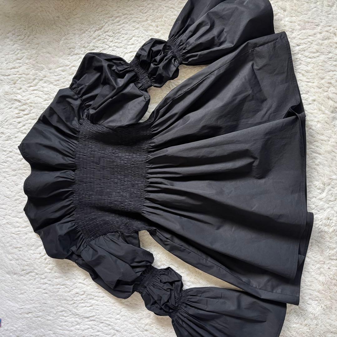 Hormeホルメ　キャンディスリーブシャーリングブラウス　サイズフリー黒　完売品